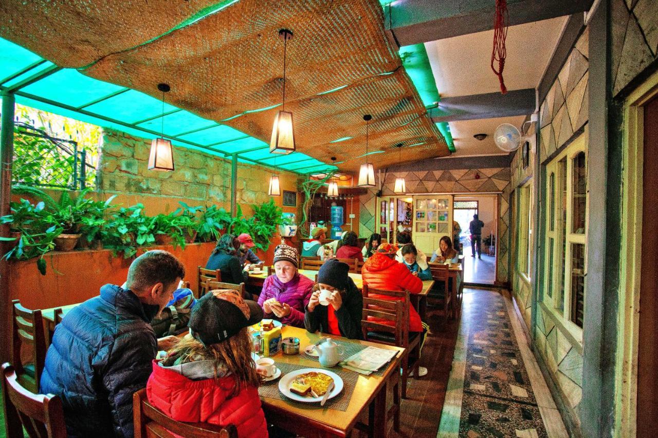 Hotel Grand Holiday Pokhara Esterno foto