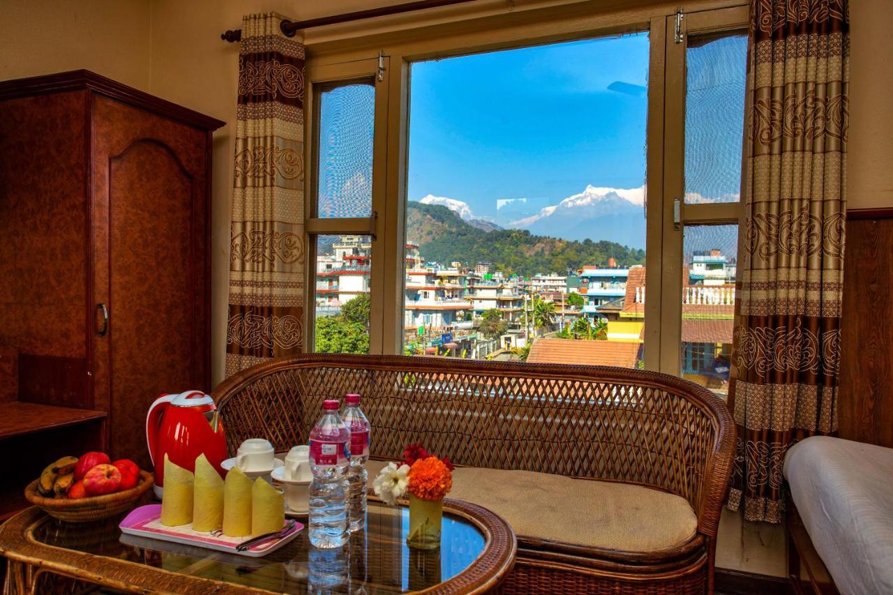 Hotel Grand Holiday Pokhara Esterno foto